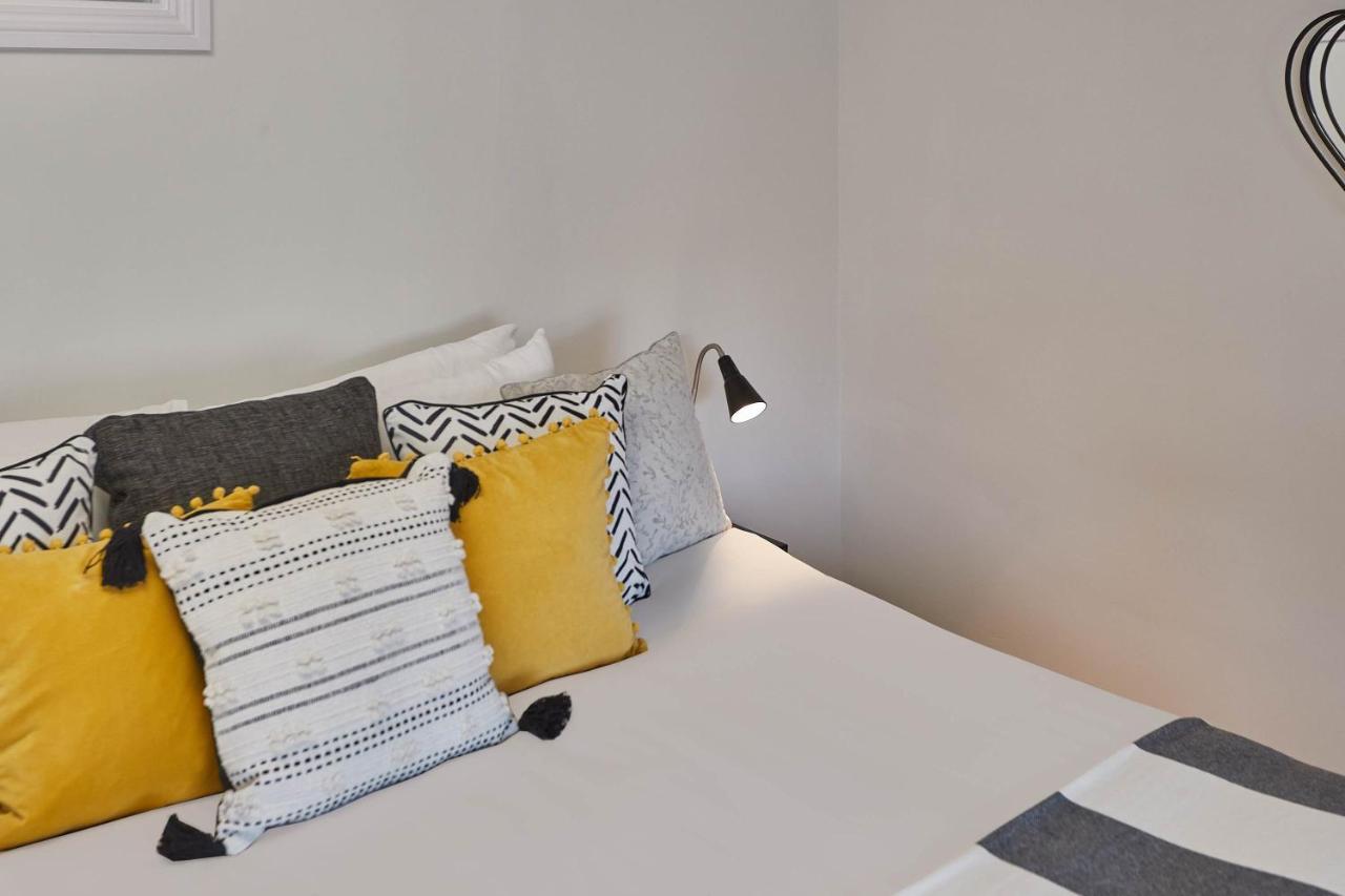 וויטבי Host & Stay - Princess Place Townhouse מראה חיצוני תמונה