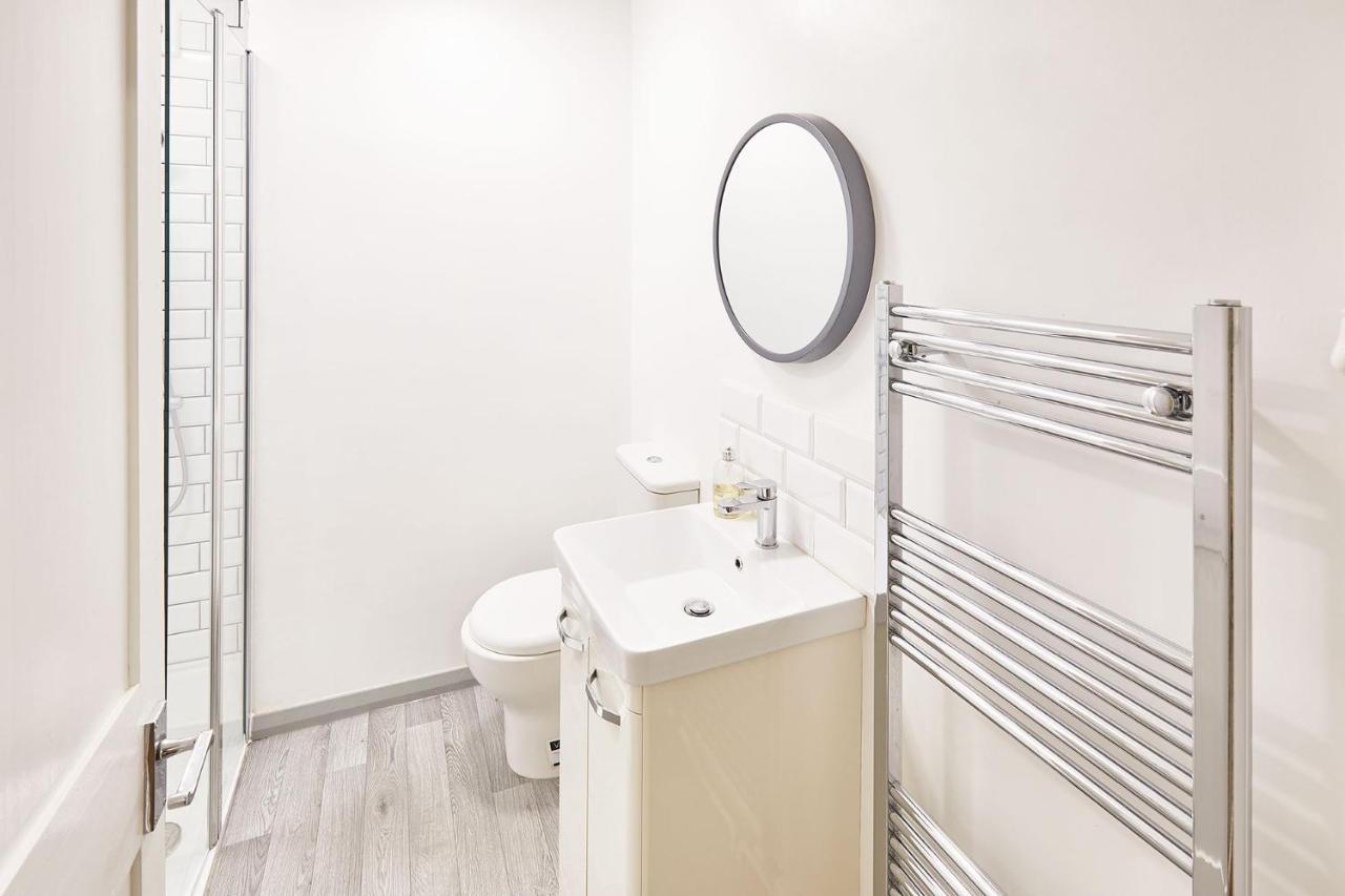 וויטבי Host & Stay - Princess Place Townhouse מראה חיצוני תמונה